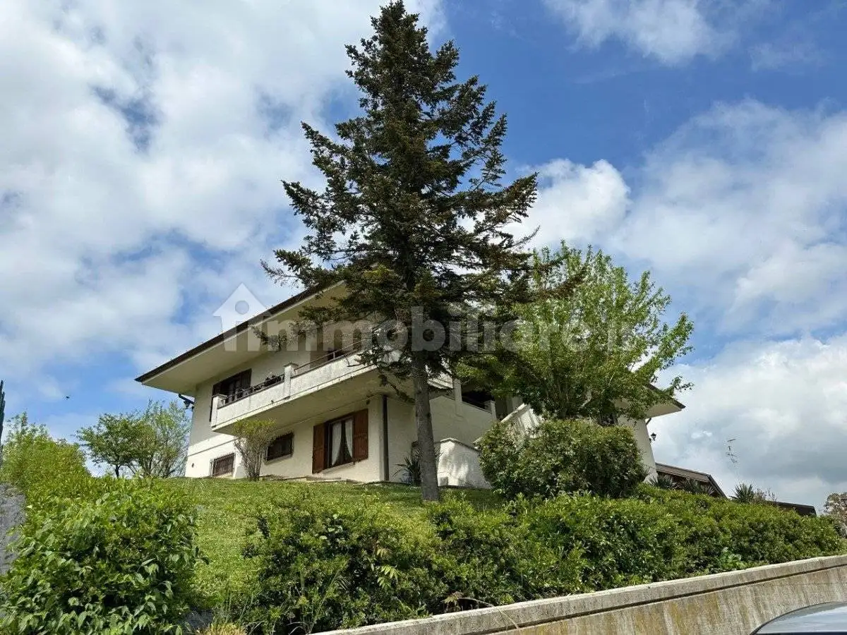 Villa in vendita a Scandiano