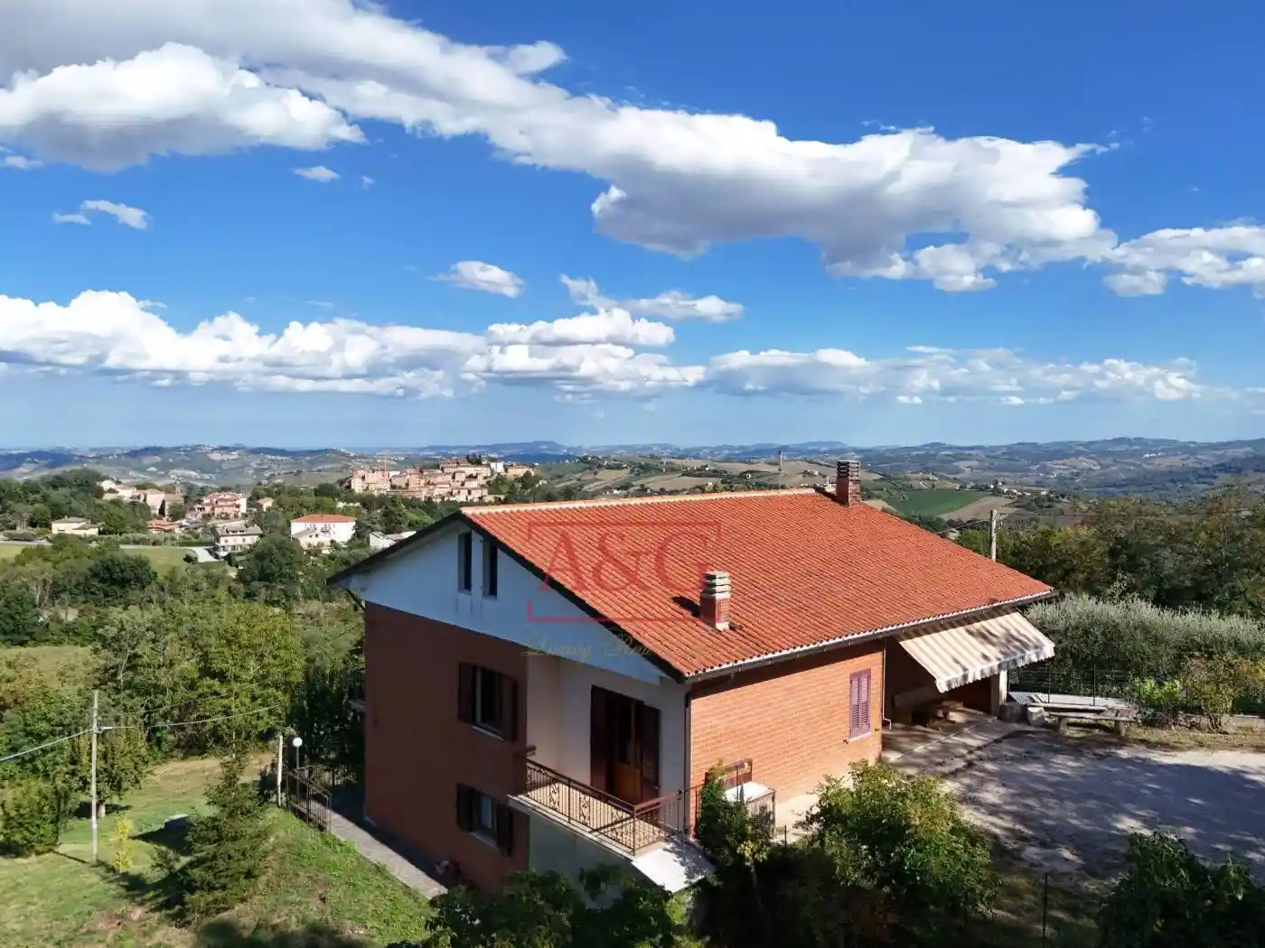 Rustico - Casale in vendita a Sant'Angelo in Pontano