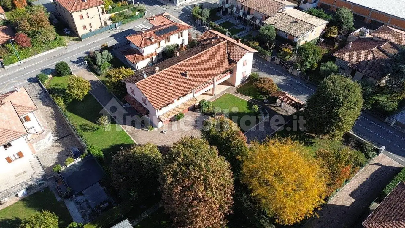 Casale, ottimo stato, 632 m², Centro, Cologne - foto 2