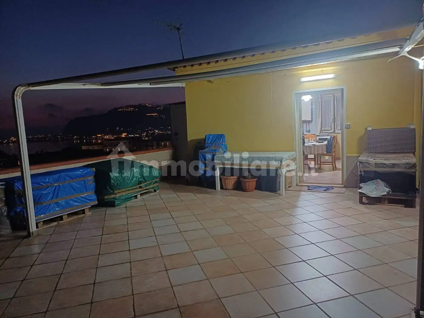 Appartamento in vendita a Bacoli