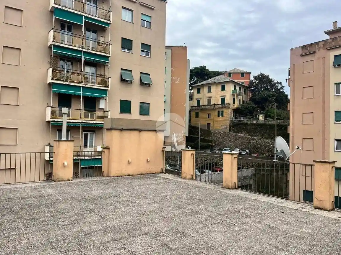 Trilocale piazza Francesco Guicciardini, Marassi, Genova - foto 2