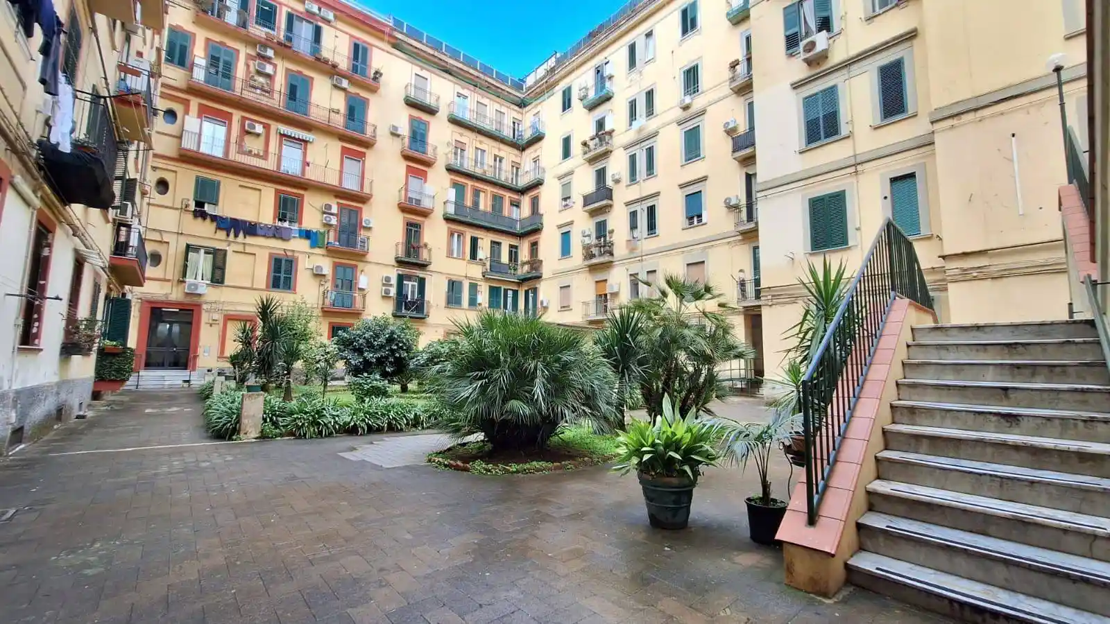 Trilocale via Benedetto De Falco, Stella - Materdei, Napoli - foto 4