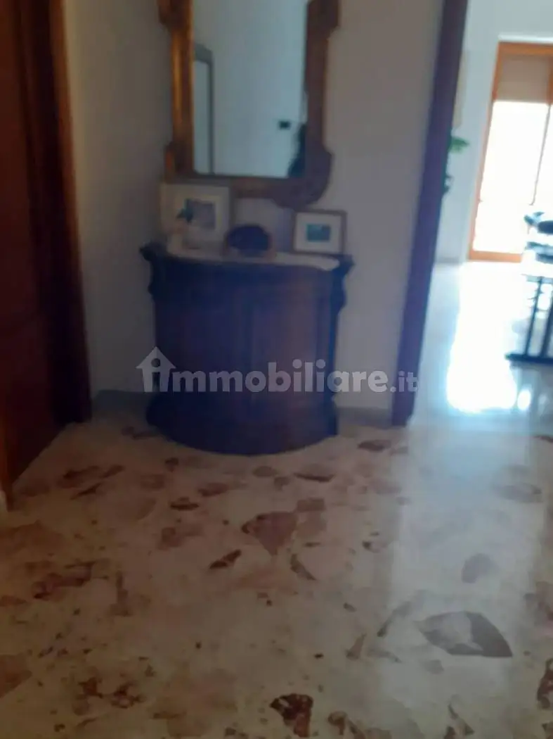 Appartamento in vendita a Salerno