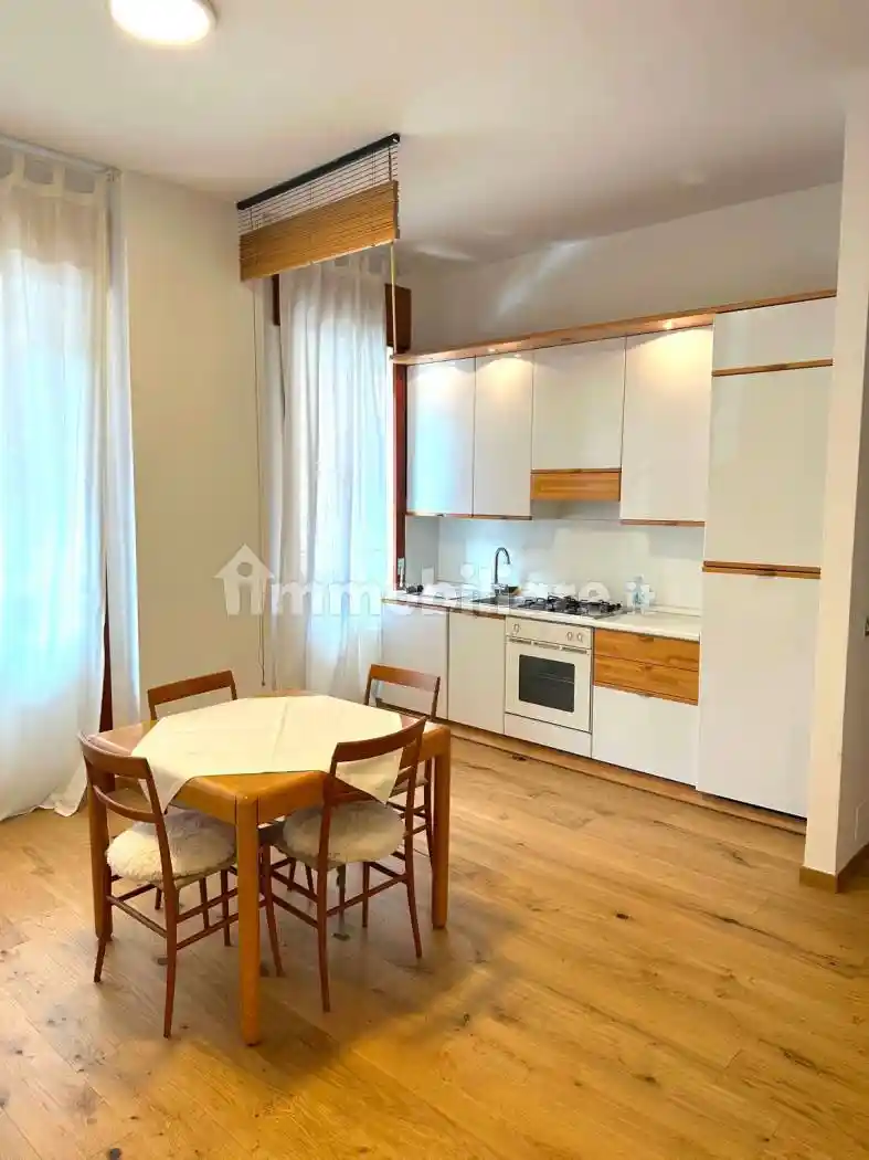 Bilocale via Cola di Rienzo 12, Solari, Milano - foto 5