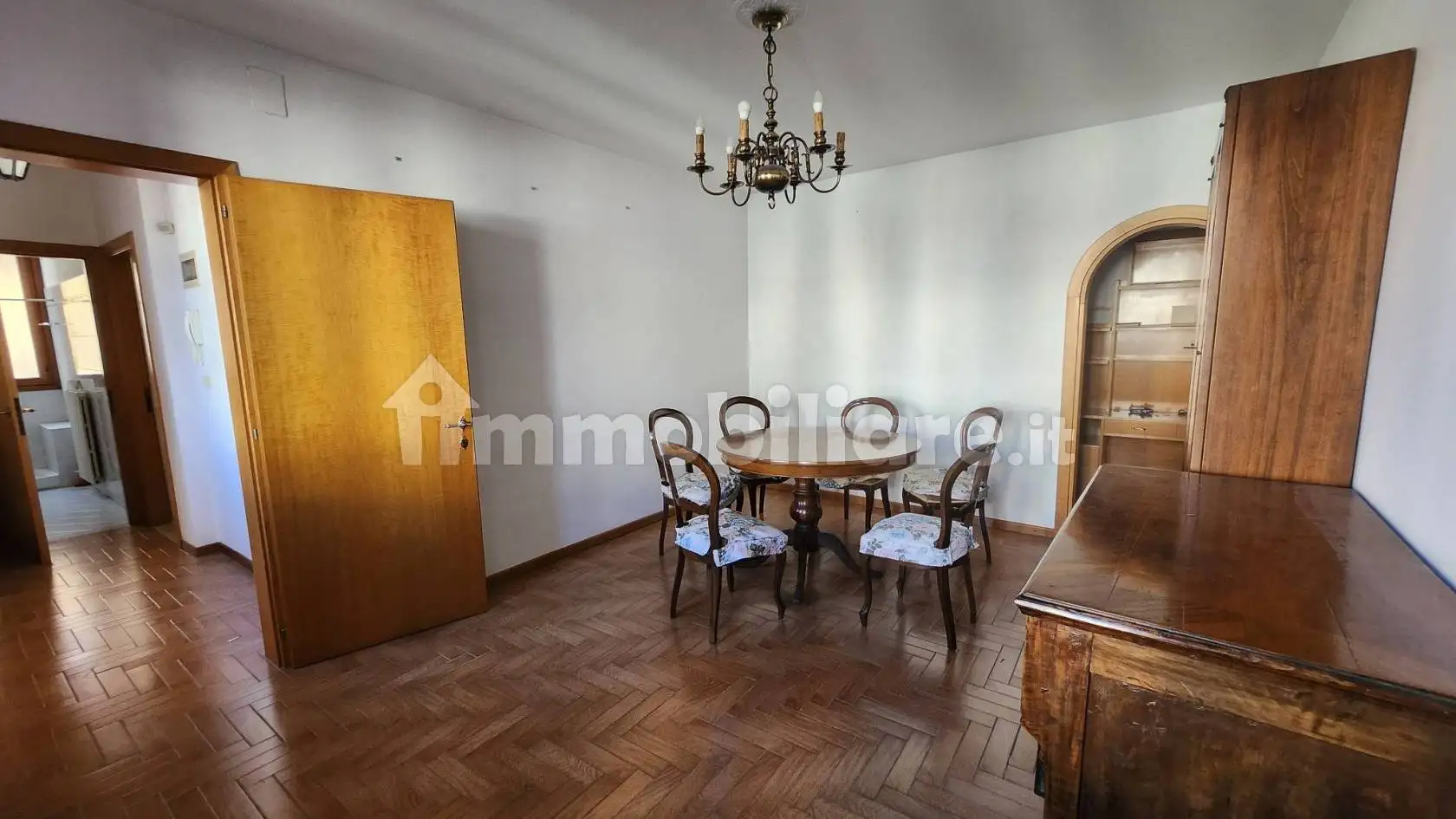 Trilocale buono stato, secondo piano, Santi Apostoli - San Canciano, Venezia - foto 4