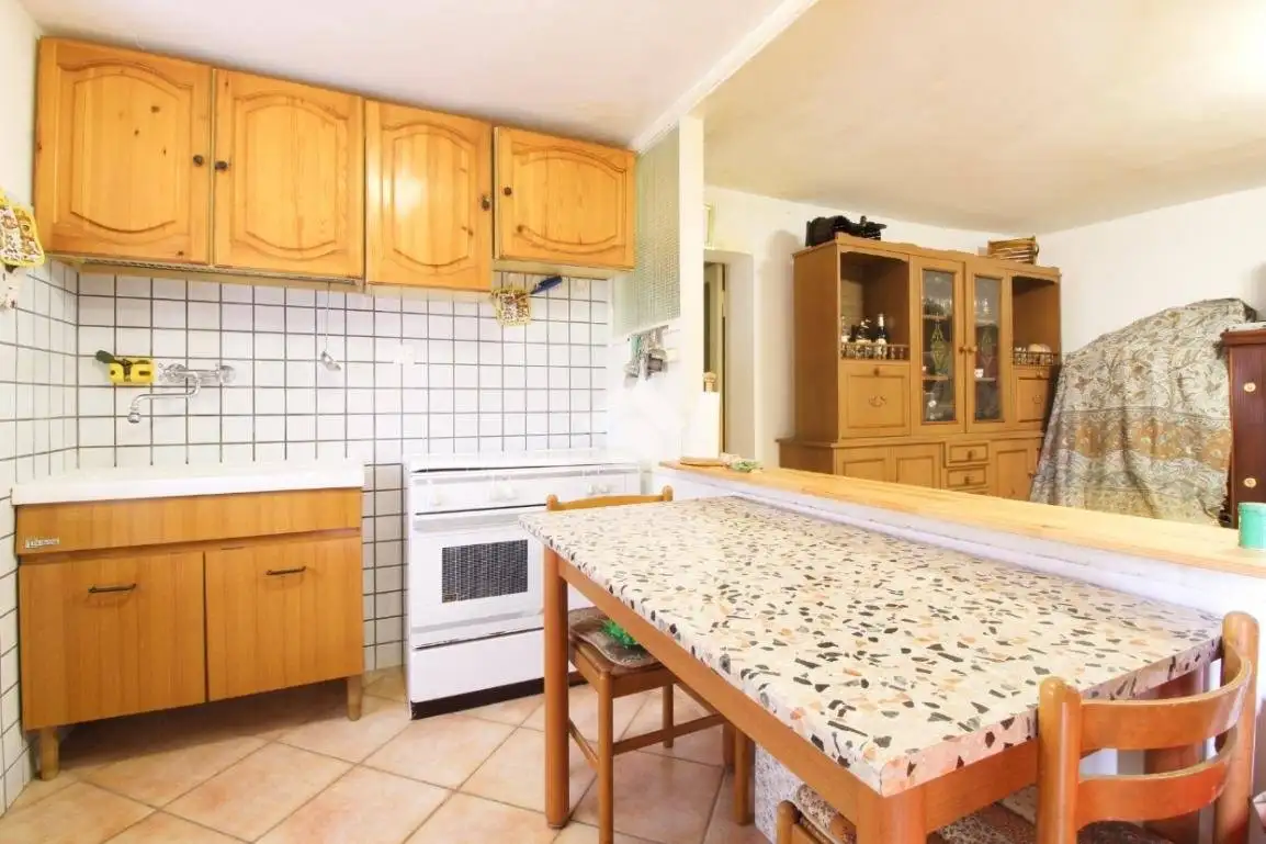 Quadrilocale via giuseppe mazzini 52, Centro, Caprarola - foto 4