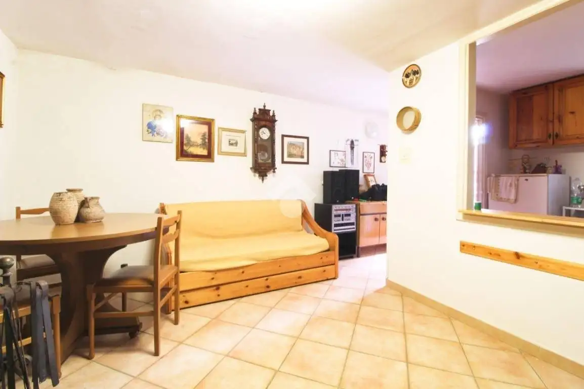 Quadrilocale via giuseppe mazzini 52, Centro, Caprarola - foto 5