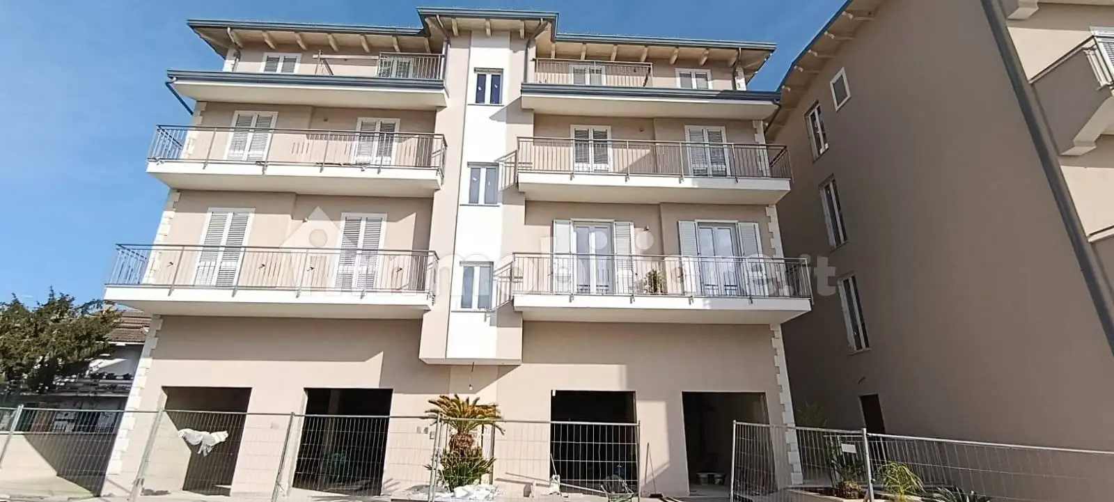 Appartamento in vendita a Santi Cosma e Damiano