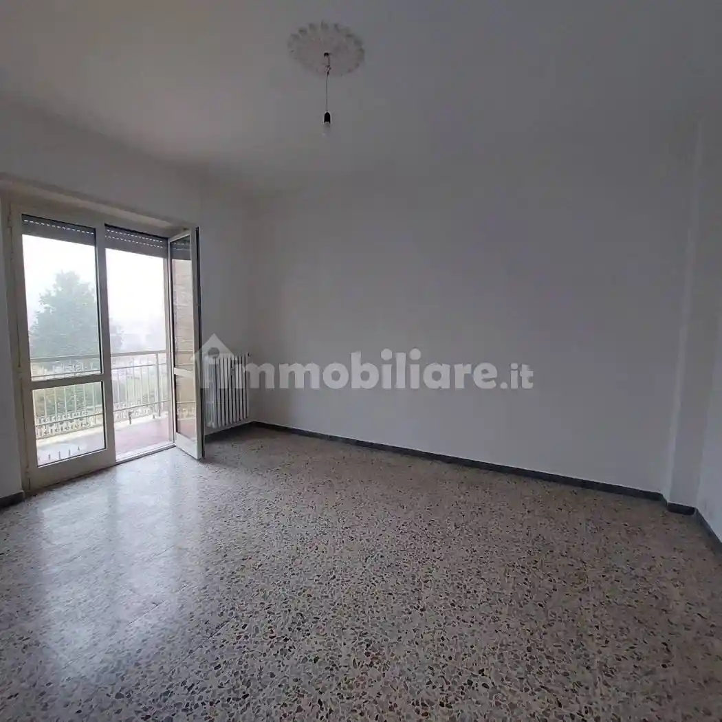 Bilocale buono stato, primo piano, Mercato - Santa Maria, Moncalieri - foto 2