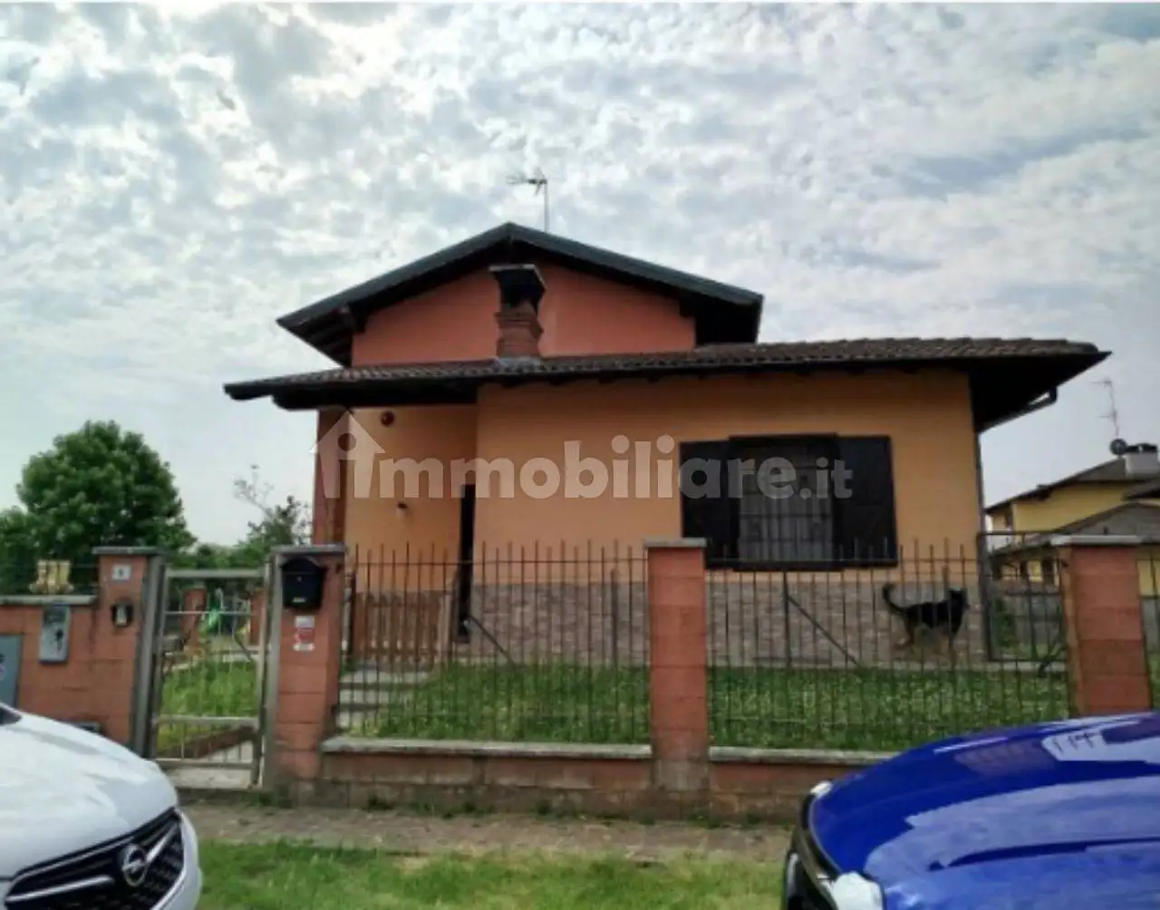 Appartamento all'asta via dei Pioppi, Borgo San Siro - foto 2