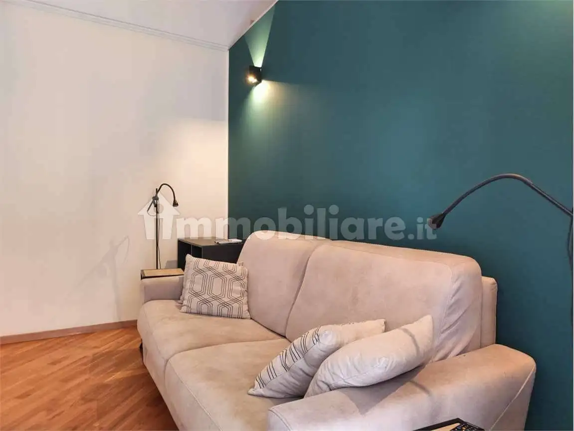 Trilocale via Crescenzio Galatola, 25, Centro Storico, Catania - foto 3