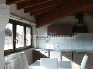 Appartamento in affitto a Brescia