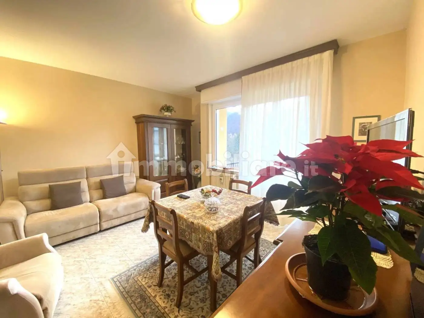 Quadrilocale via A. Volta, 59, Lanzo D'Intelvi, Alta Valle Intelvi - foto 2