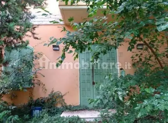 Appartamento in asta a Roverbella