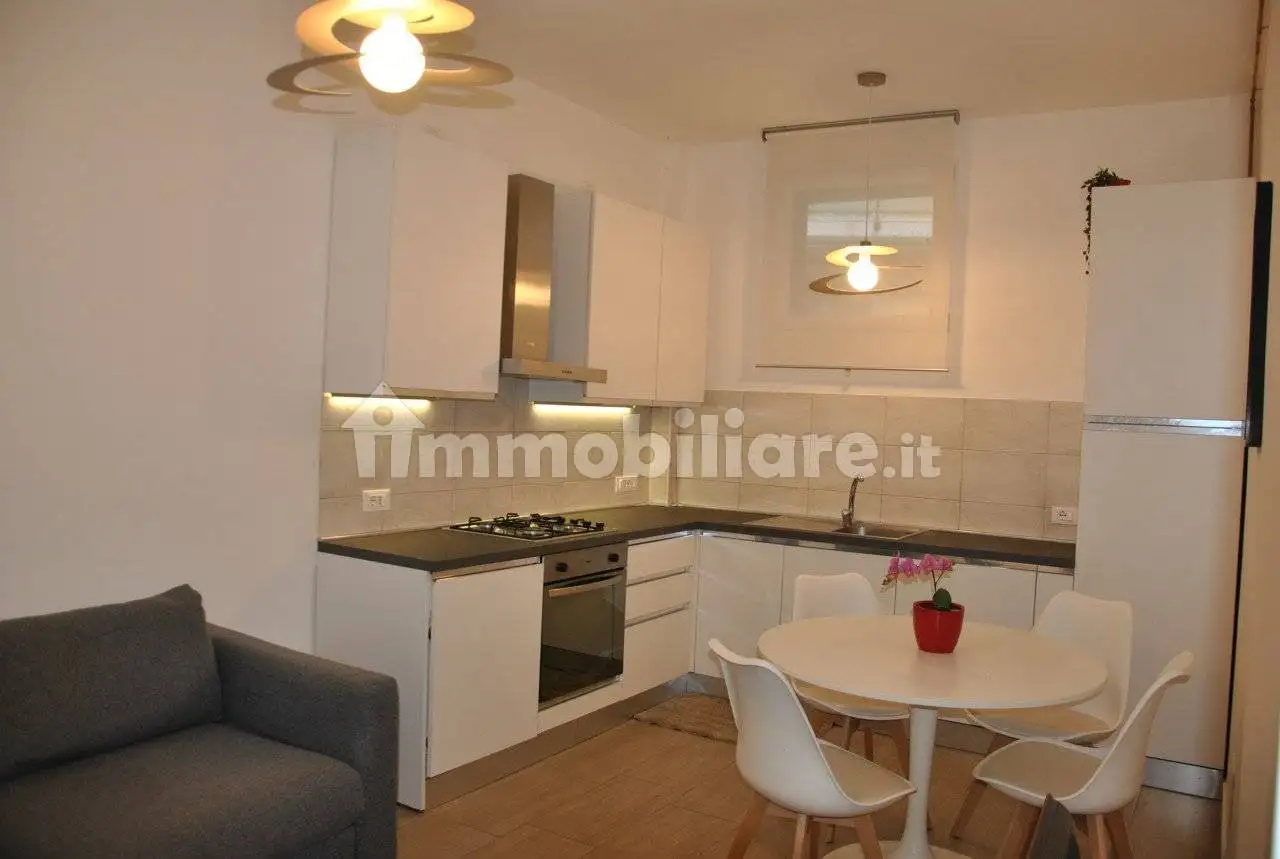 Appartamento in affitto a Rho