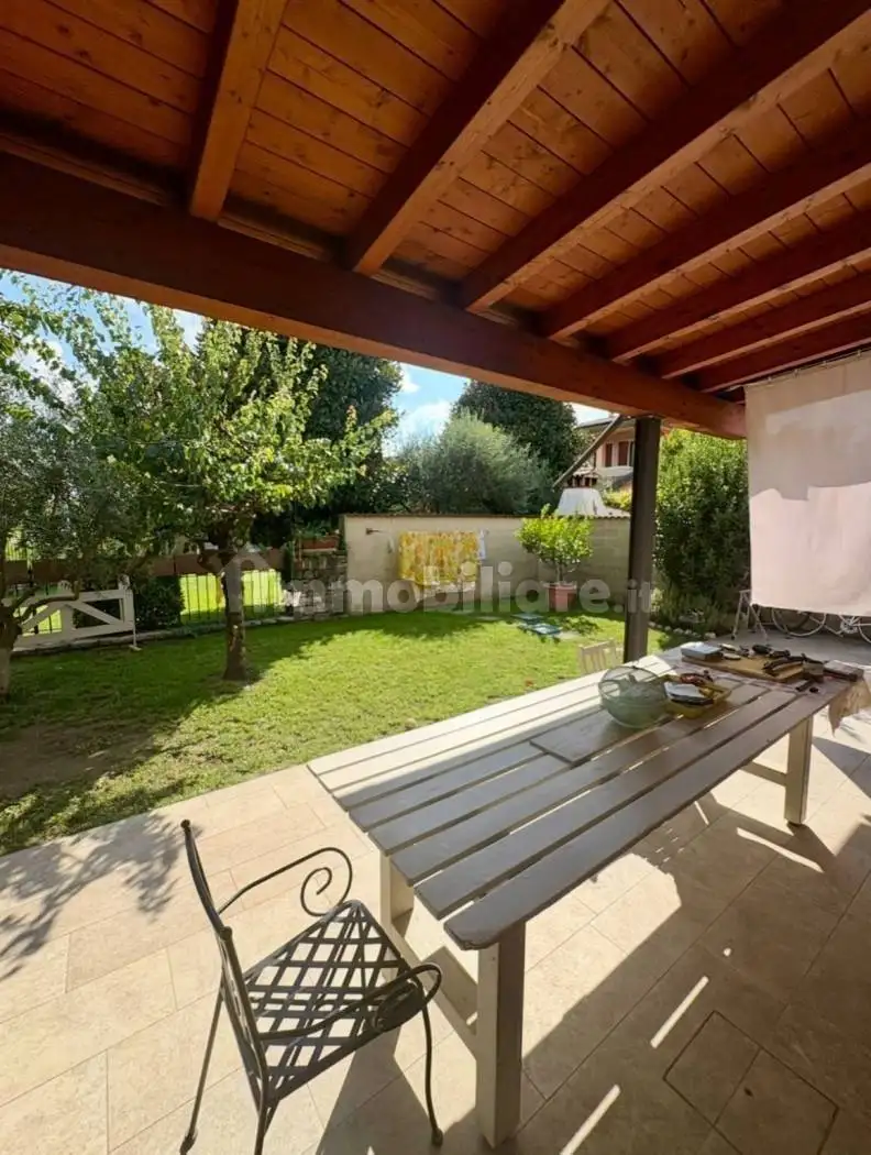 Villetta a schiera in vendita a Brandico