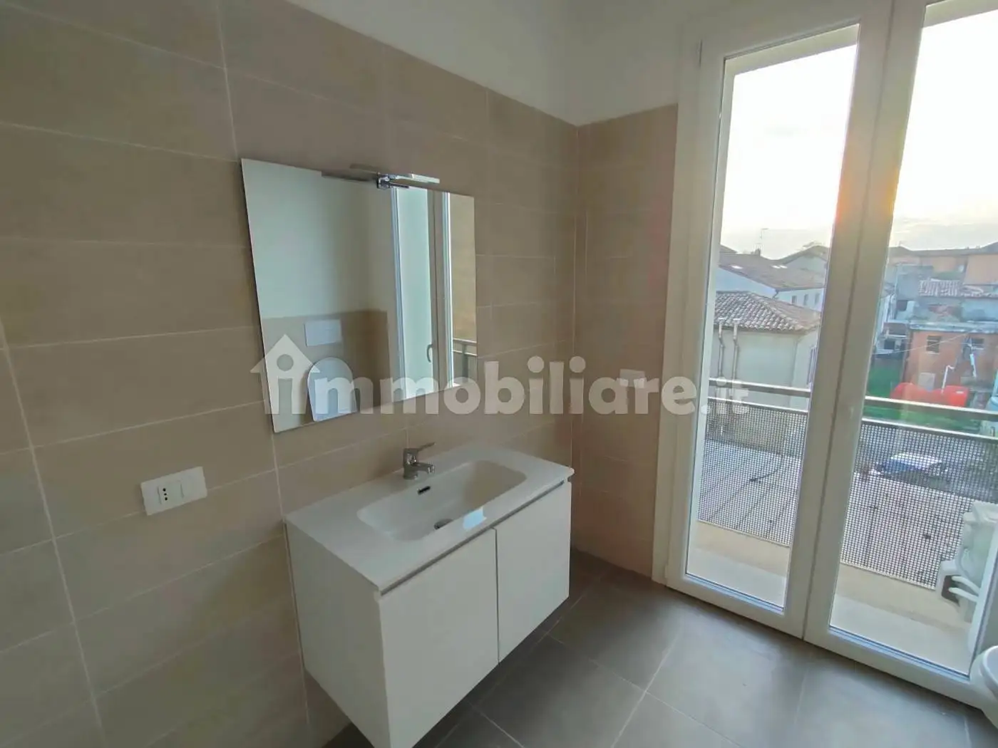 Trilocale nuovo, piano terra, Centro Storico, Rovigo - foto 2