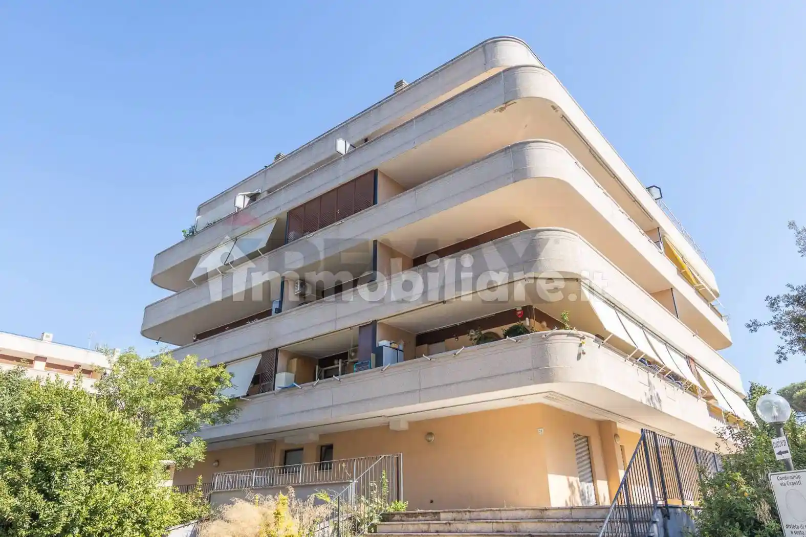 Appartamento in vendita a Roma