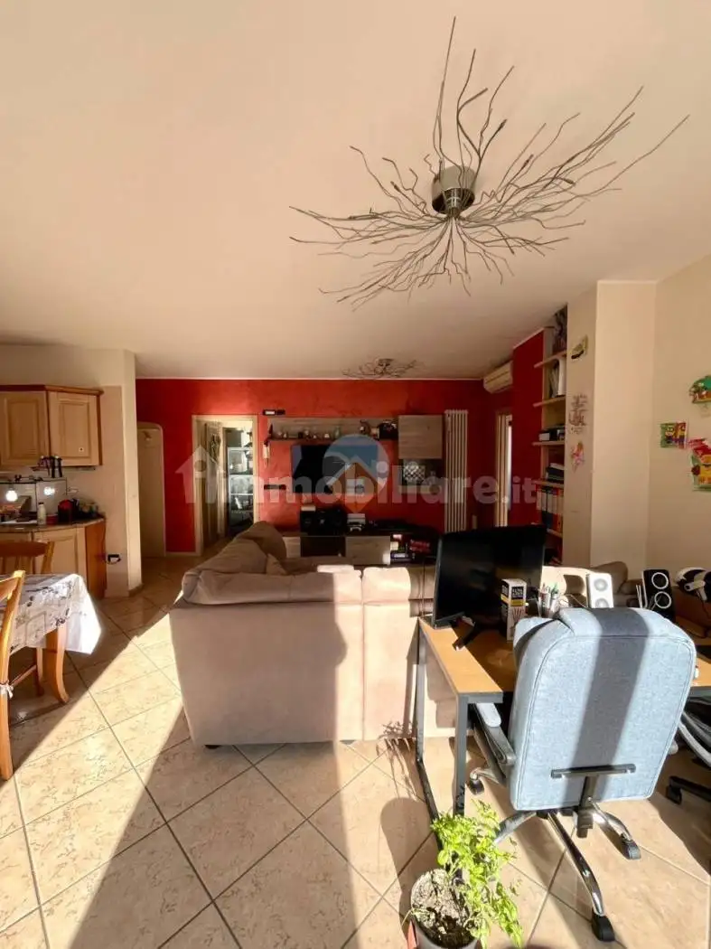 Quadrilocale buono stato, su più livelli, Centro, Ala - foto 5