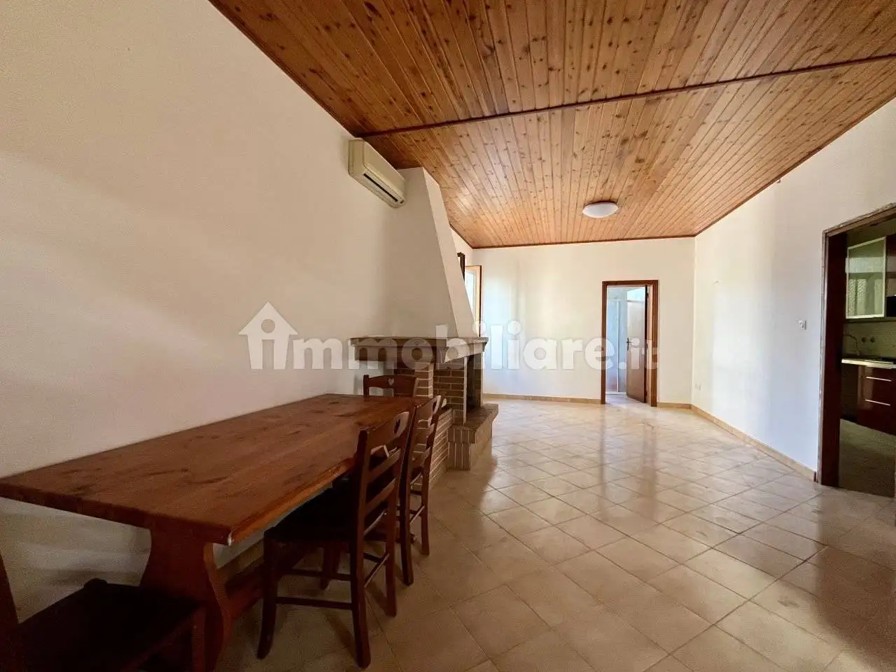 Casa indipendente in vendita a Castelbellino