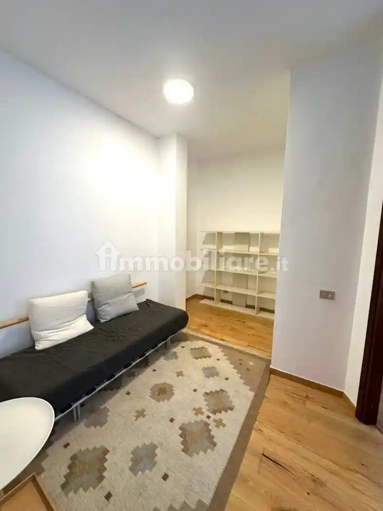 Trilocale via Cola di Rienzo 12, Solari, Milano - foto 2