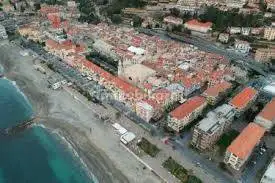 Appartamento in vendita a Pietra Ligure