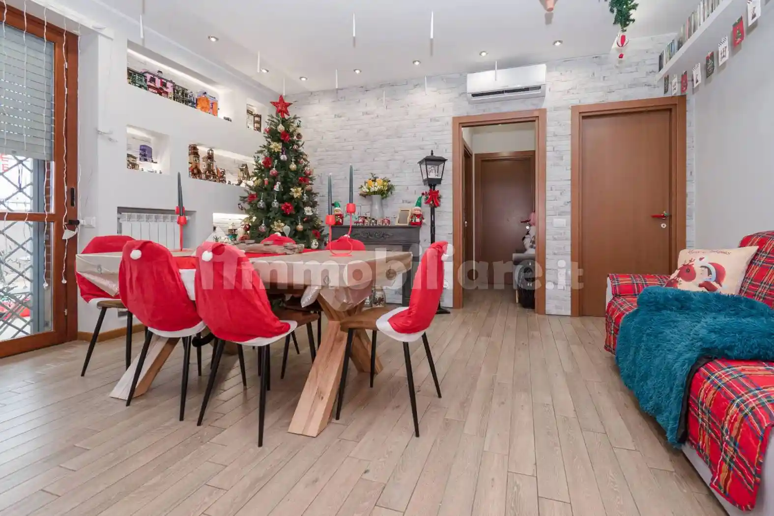 Bilocale via Monti della Laga 11, Case Rosse, Roma - foto 2