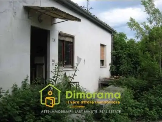 Casa indipendente in asta a Cesena