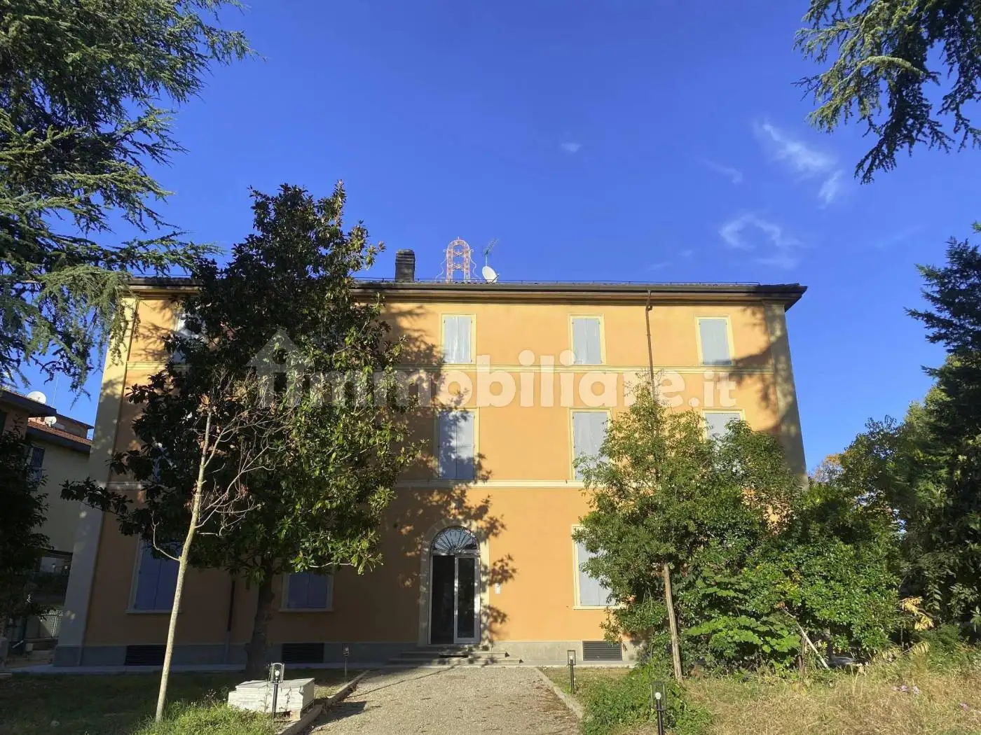 Appartamento in affitto a Bologna