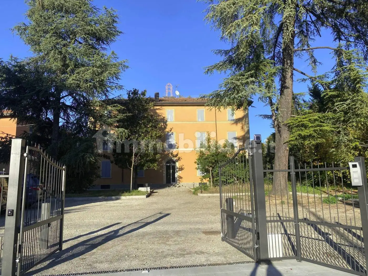 Quadrilocale via della Torretta, San Donato, Bologna - foto 2