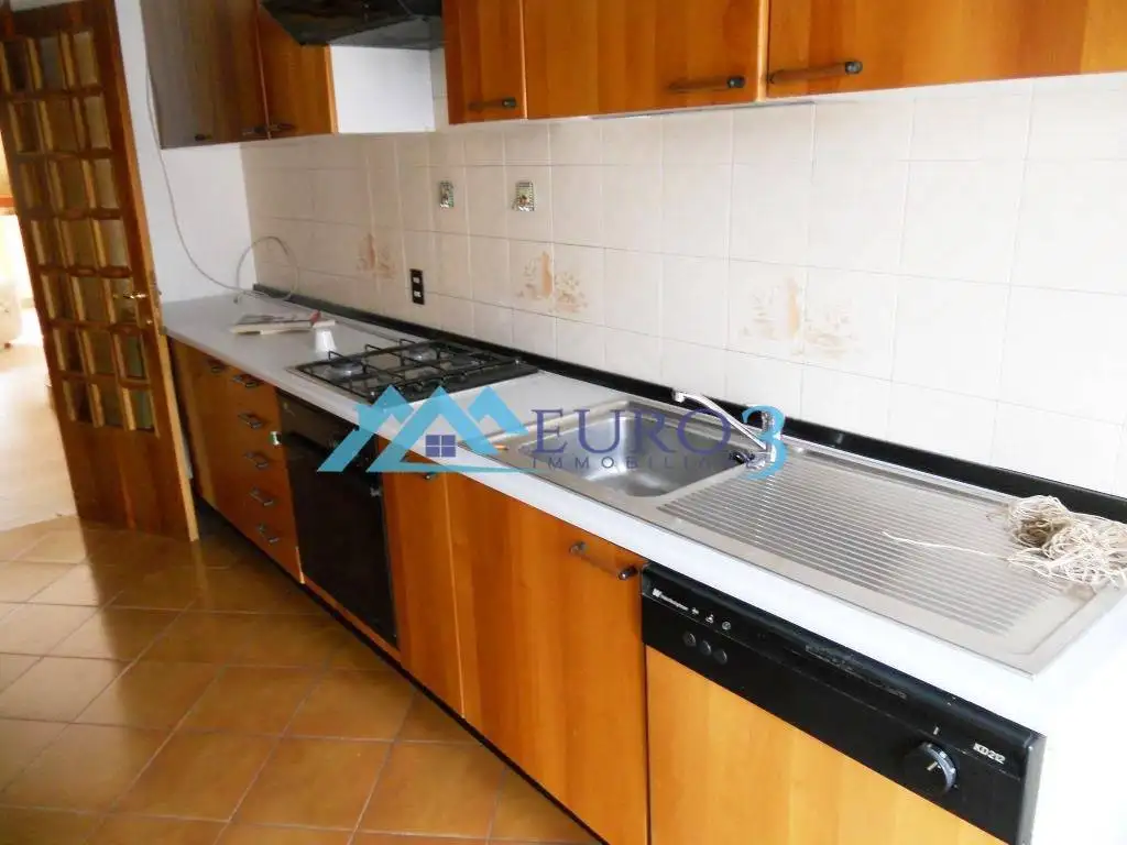 Appartamento via Dino Angelini, Ascoli Piceno - foto 4