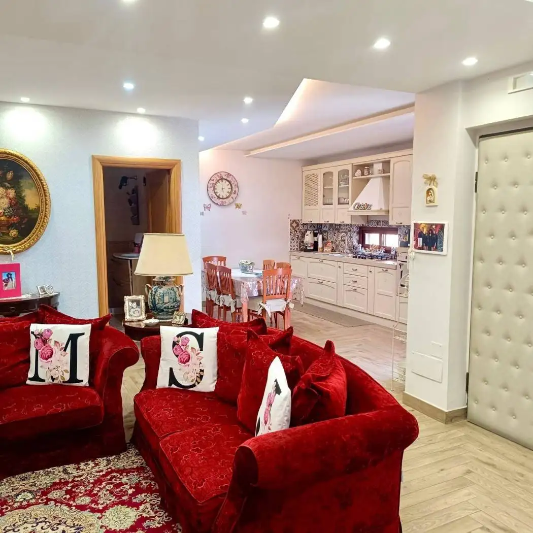 Villa unifamiliare via Alcide De Gasperi, Centro, Acerra - foto 3