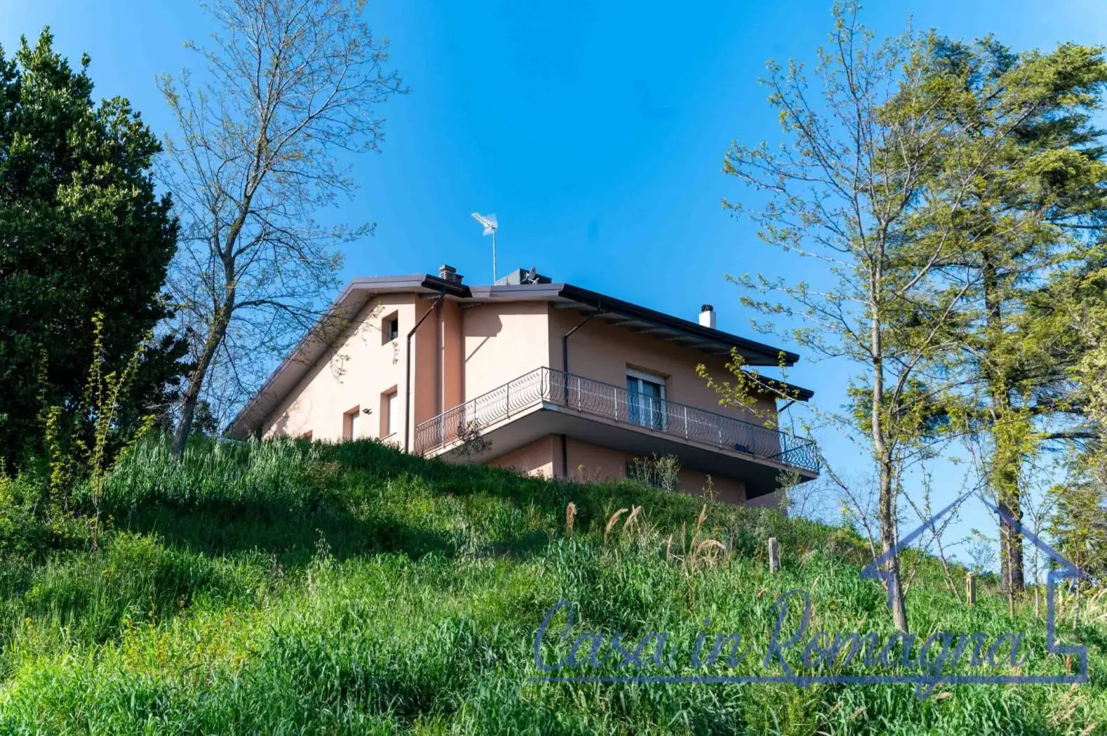 Villa in vendita a Sogliano al Rubicone