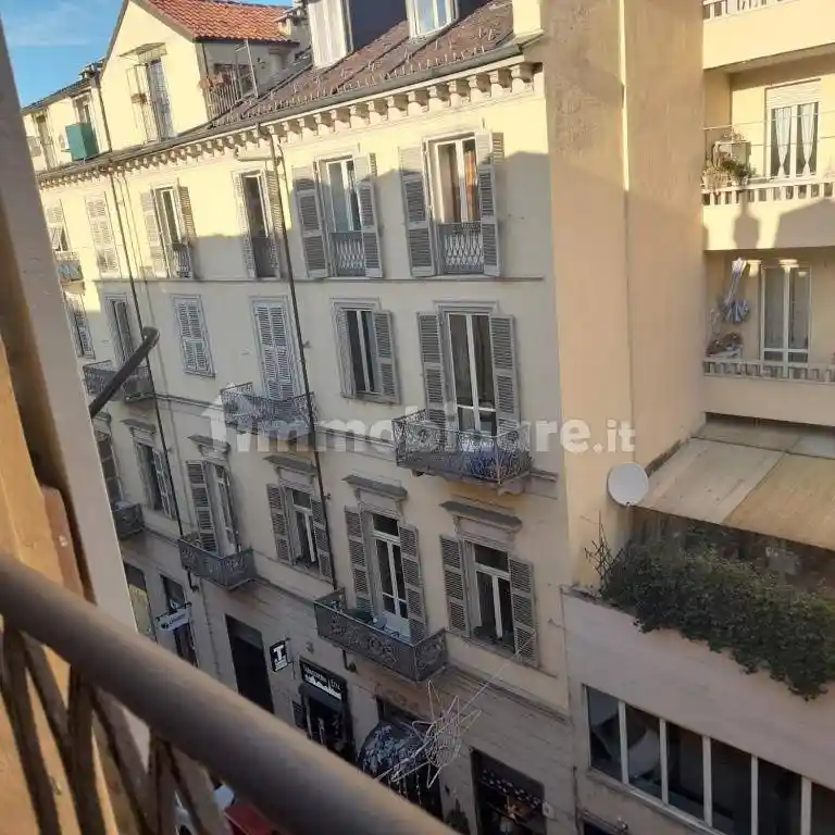 Bilocale buono stato, quarto piano, Via della Rocca, Torino - foto 4