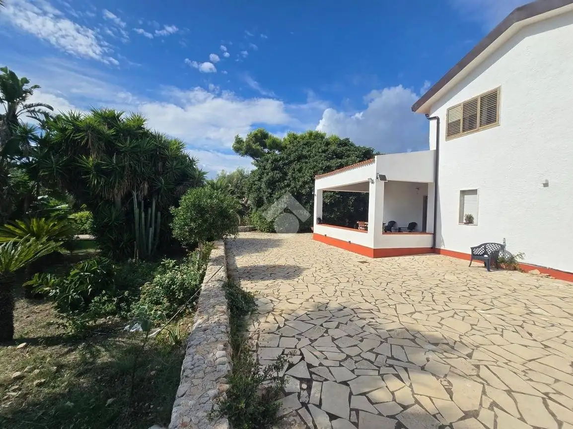 Villa unifamiliare via degli Zaffiri 77, Plemmirio, Siracusa - foto 2