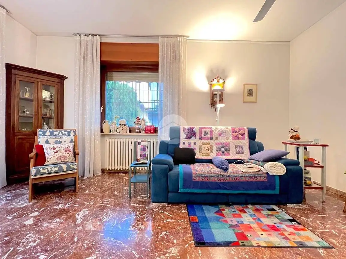 Quadrilocale via Brigata Sassari 11, San Massimo - Croce Bianca, Verona - foto 5