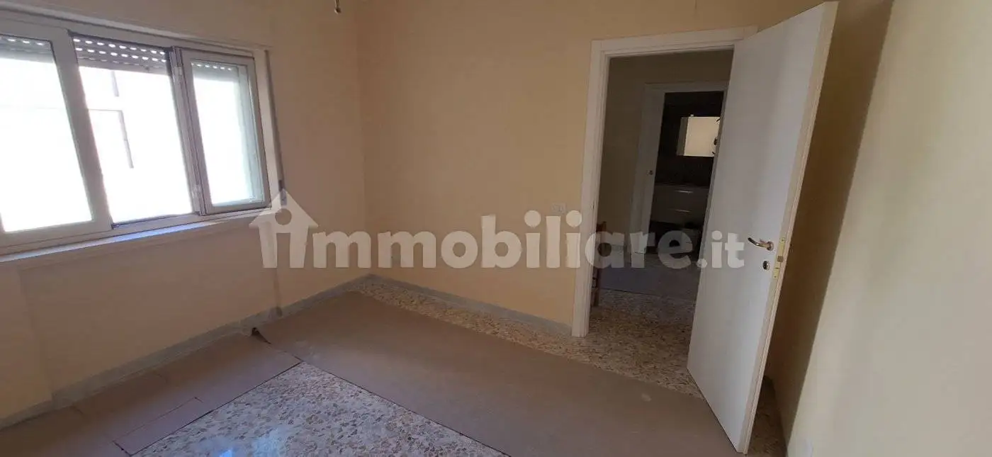 Bilocale via Ugo Bassi , 128, San Martino, Messina - foto 4