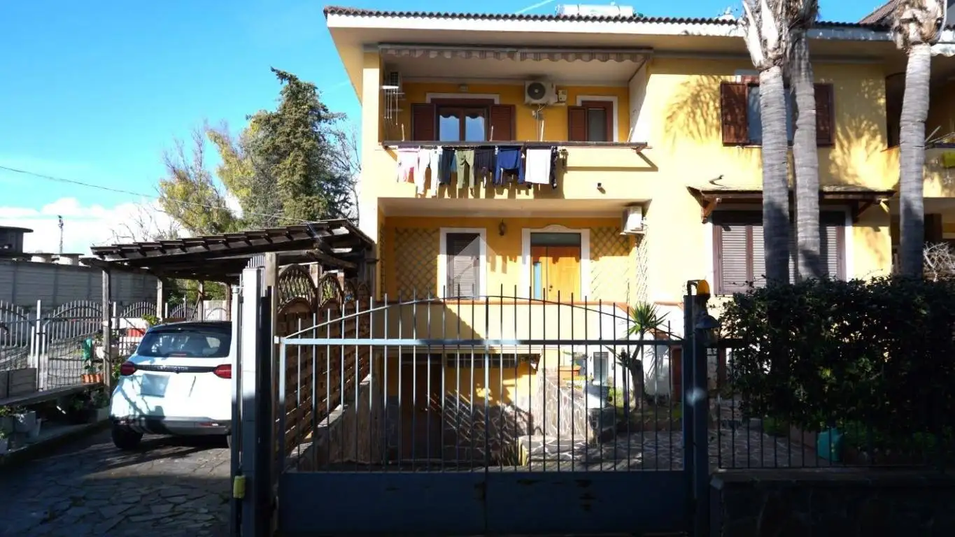 Casa indipendente in vendita a Battipaglia
