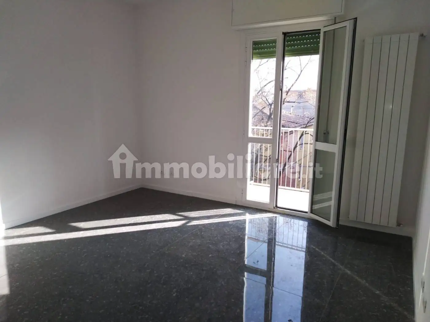 Appartamento in affitto a Modena