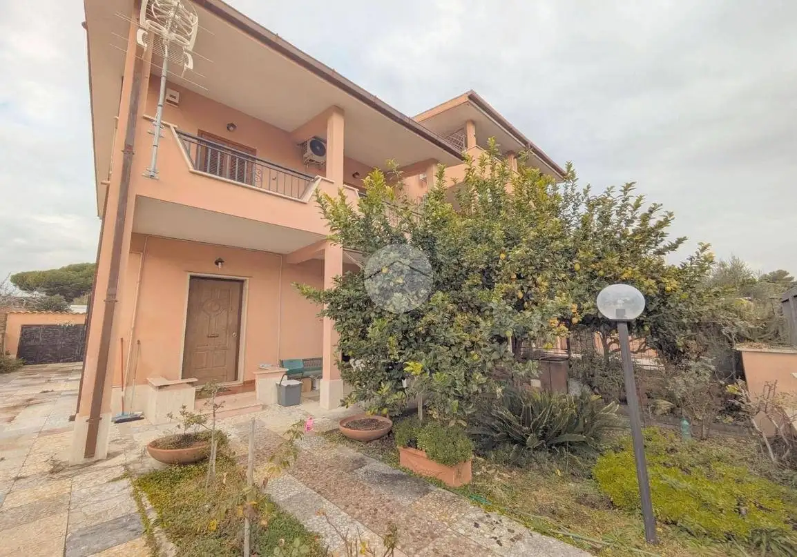 Villa a schiera in vendita a Roma