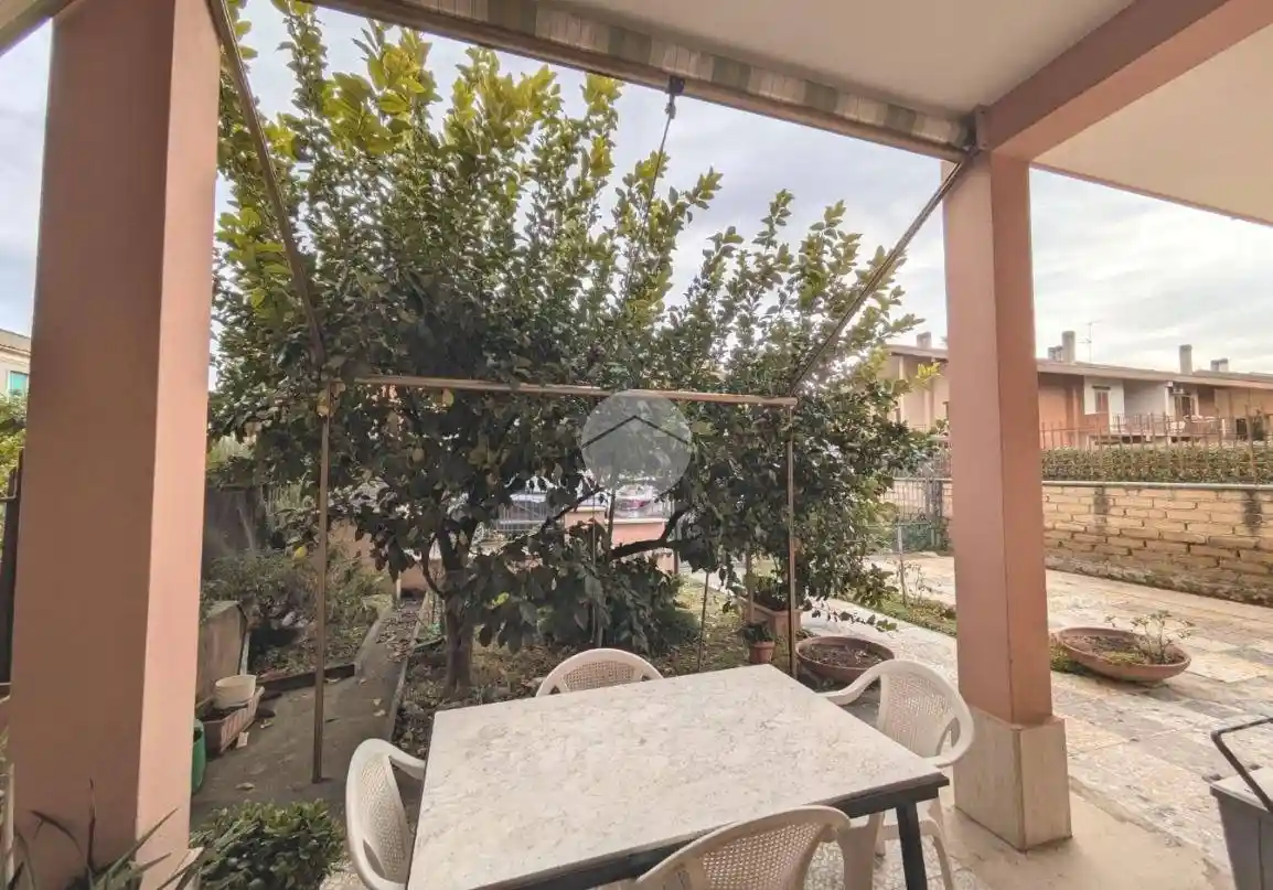 Villa a schiera via del Casale Agostinelli 59, Morena, Roma - foto 4