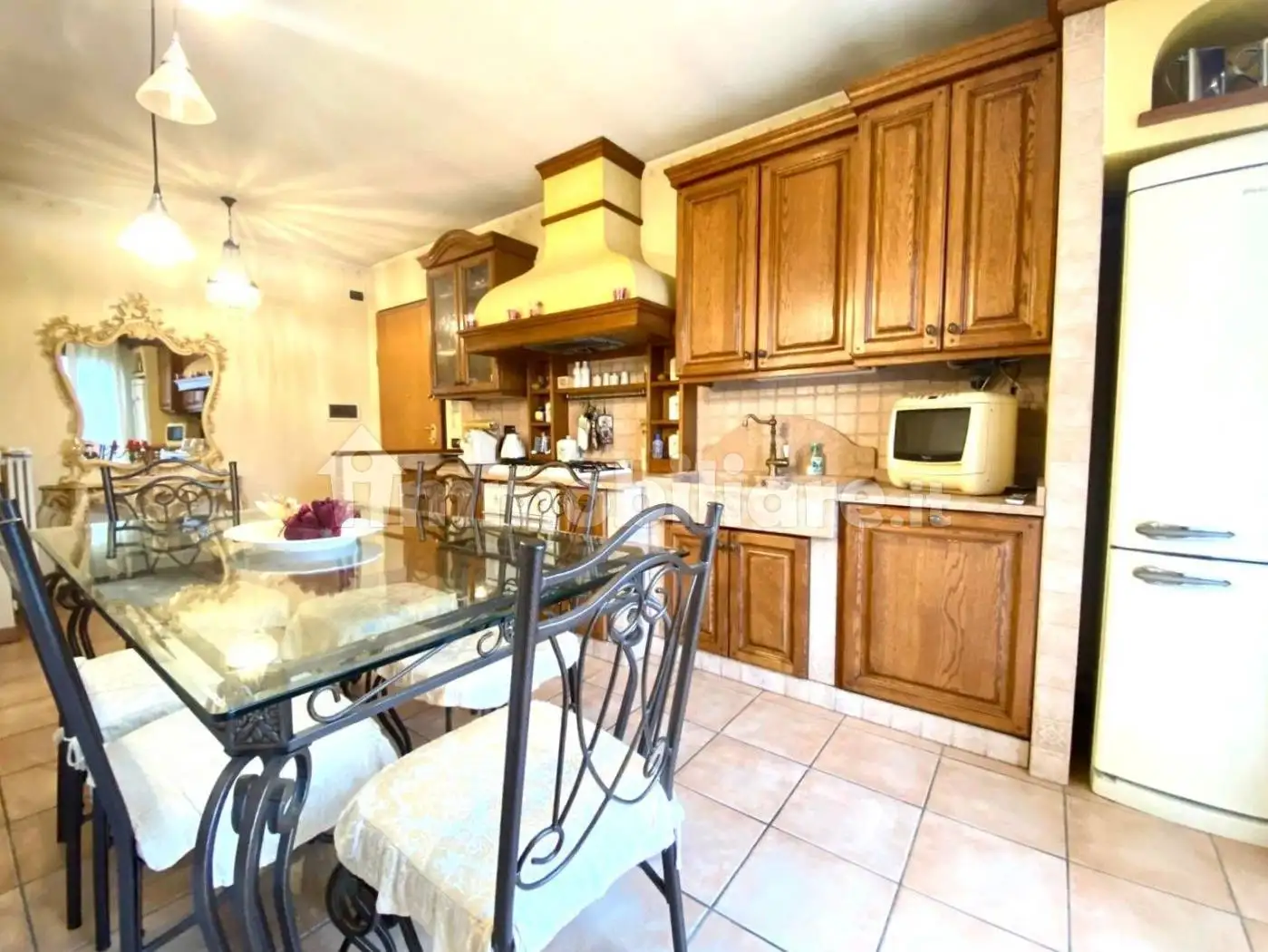 Quadrilocale via Giuseppe Garibaldi 52, Centro, Bovolone - foto 4