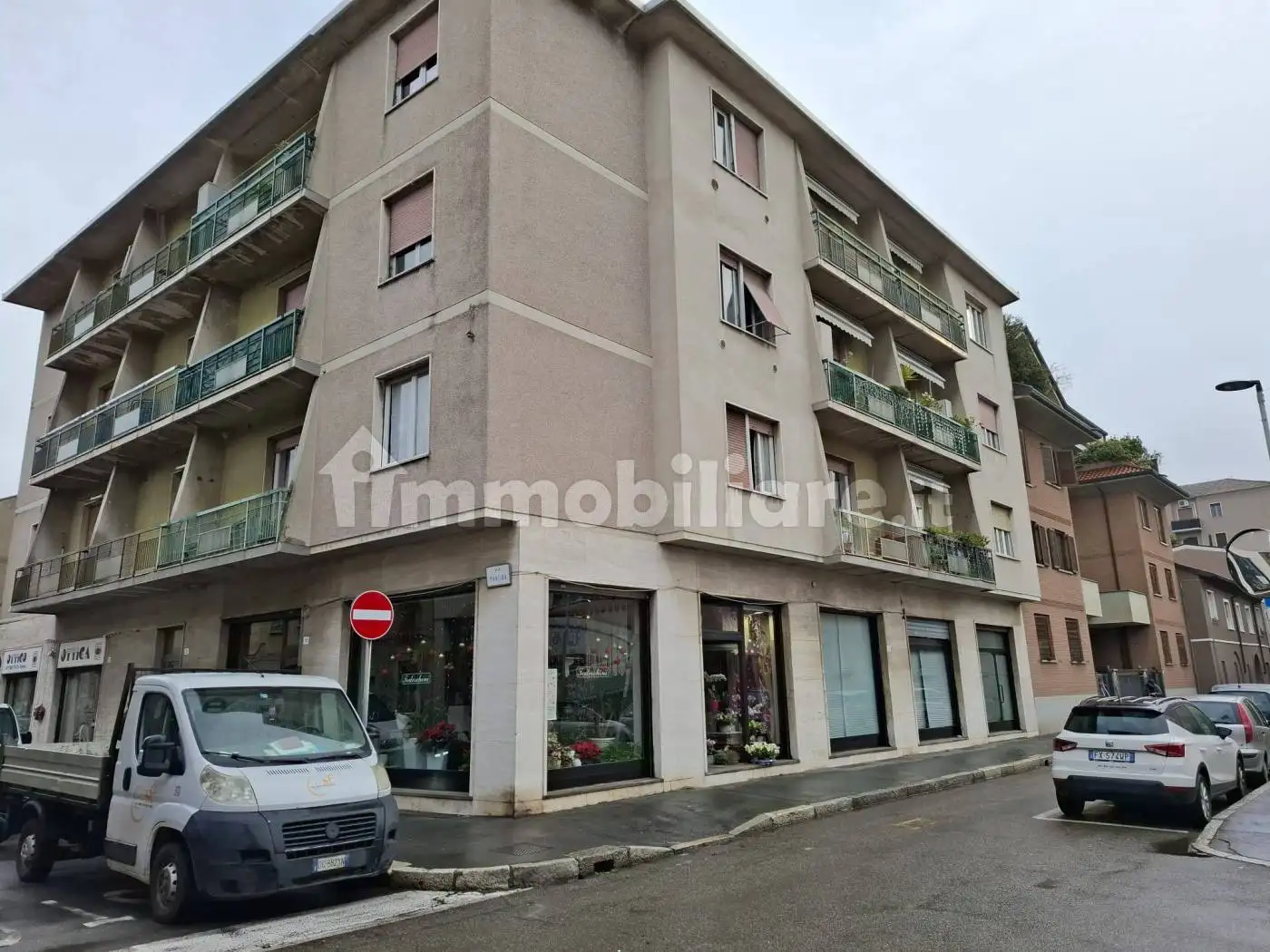 Appartamento in vendita a Legnano