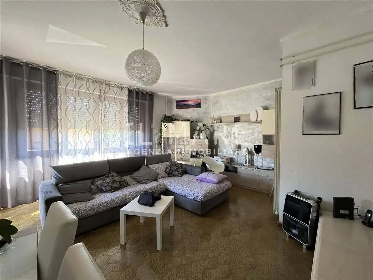 Appartamento in vendita a Massa