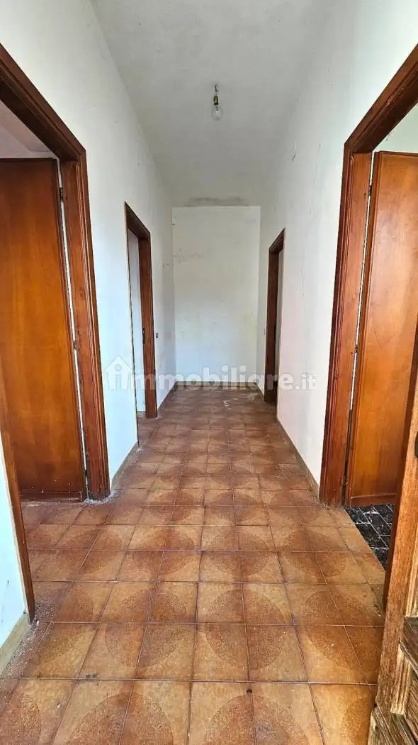 Villa unifamiliare via Cavoni 44, Tribunale, Frosinone - foto 2