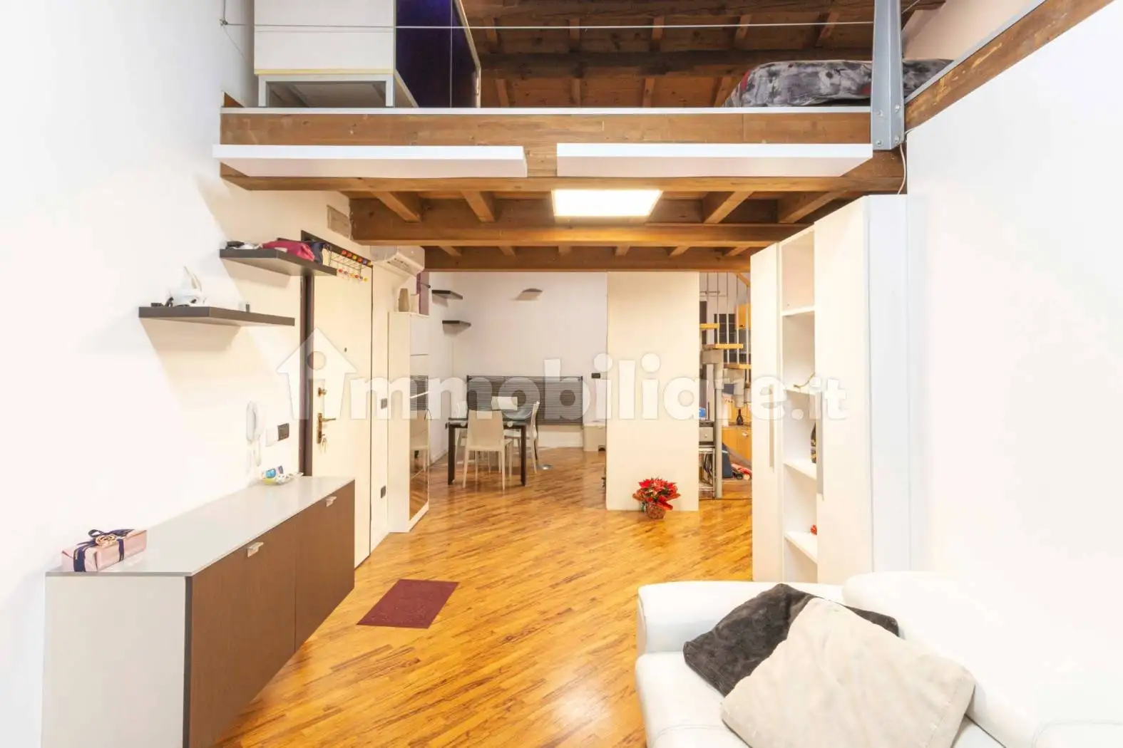 Appartamento in vendita a Cagliari