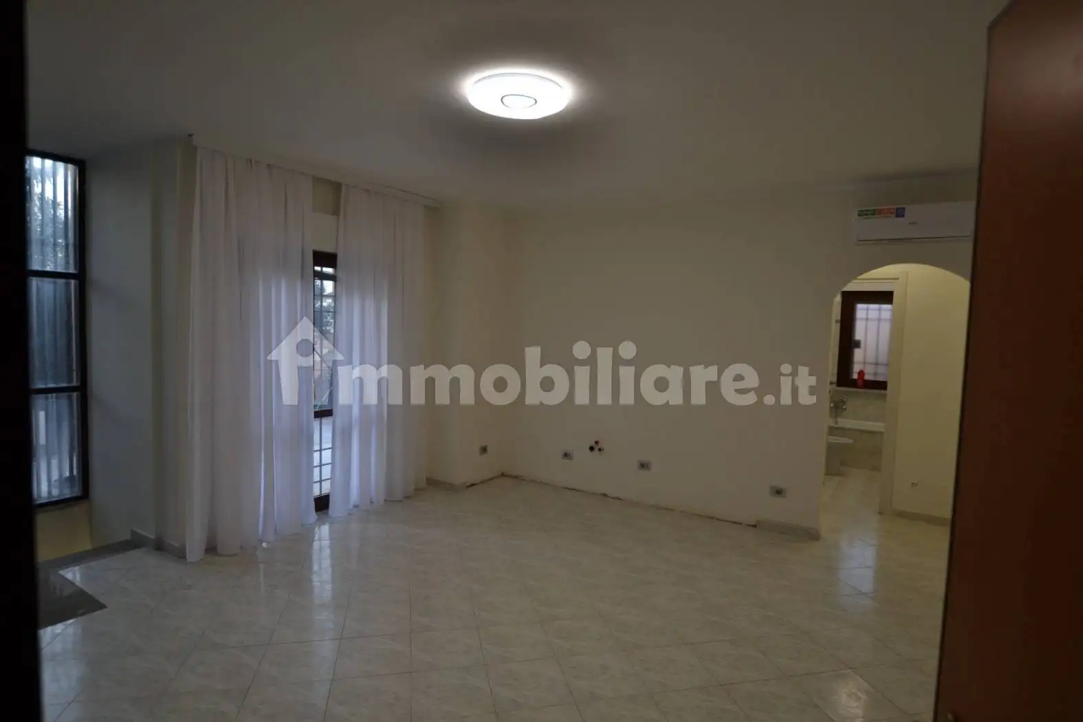 Quadrilocale vicolo Olivella 34B, Centro, Albano Laziale - foto 4