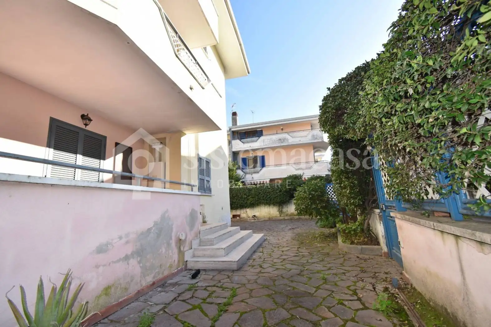 Villa bifamiliare via Guido De Ruggiero 46, Brusciano - foto 5