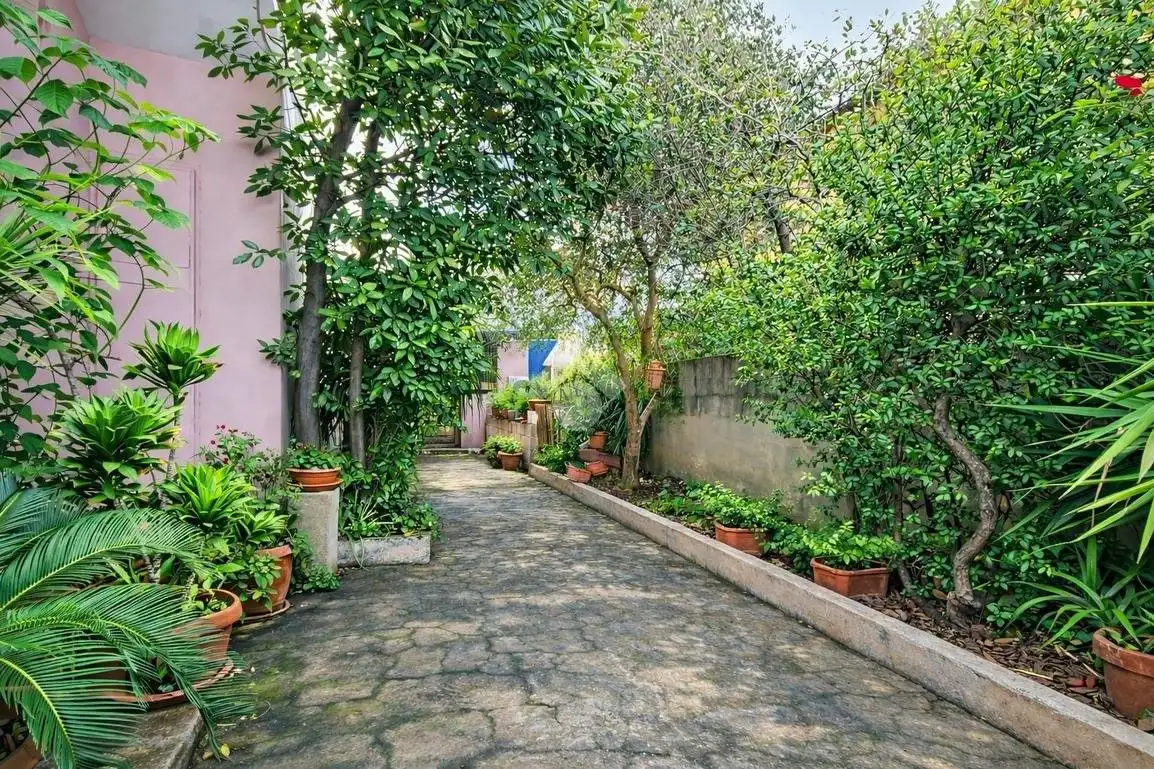 Quadrilocale via Giacomo Casanova 11, Sacra Famiglia, Bandinu, Olbia - foto 2