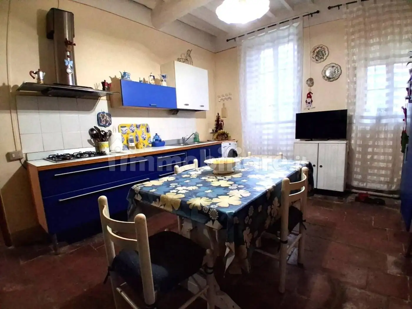 Terratetto unifamiliare 200 m², buono stato, Colle di Compito - Castelvecchio, Capannori - foto 2